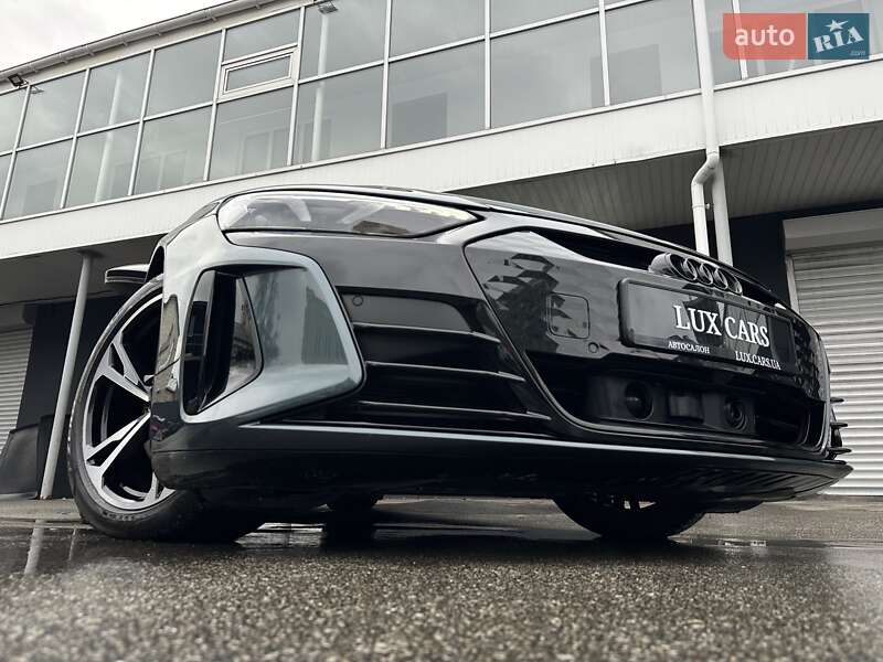 Лифтбек Audi e-tron GT 2022 в Киеве фото 21 Лифтбек Audi e-tron GT 2022 в Киеве