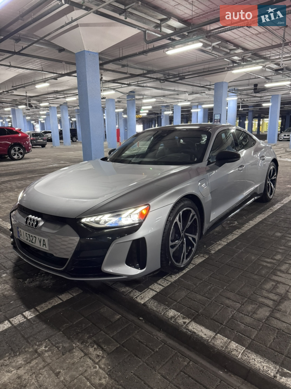 2021 Audi e-tron GT - мініатюра 27
