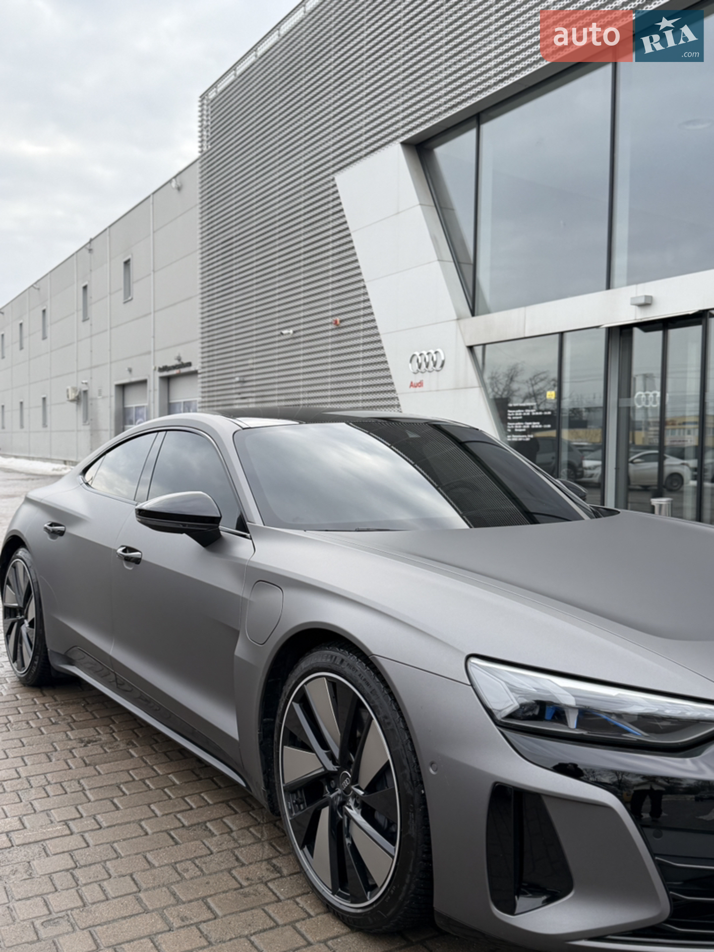 2021 Audi e-tron GT - мініатюра 5