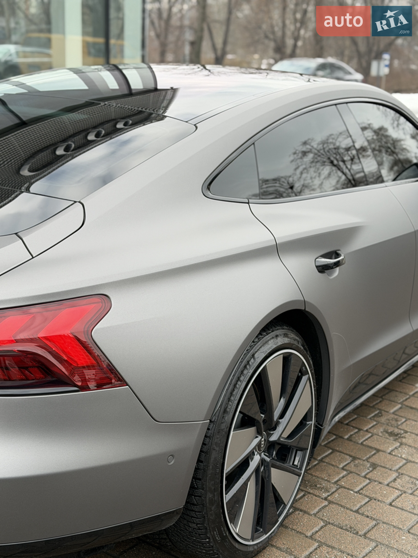 2021 Audi e-tron GT - мініатюра 12