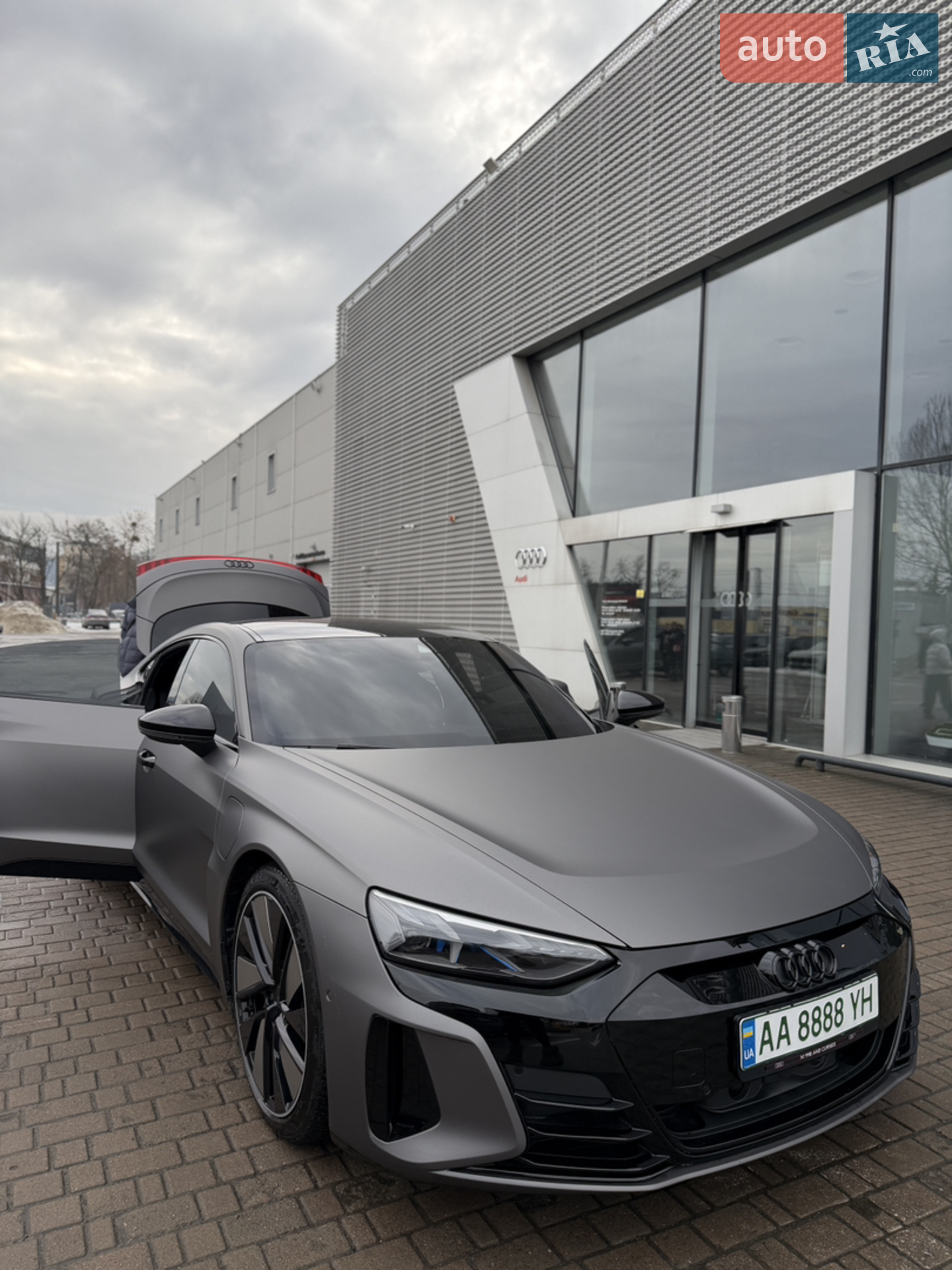 2021 Audi e-tron GT - мініатюра 39