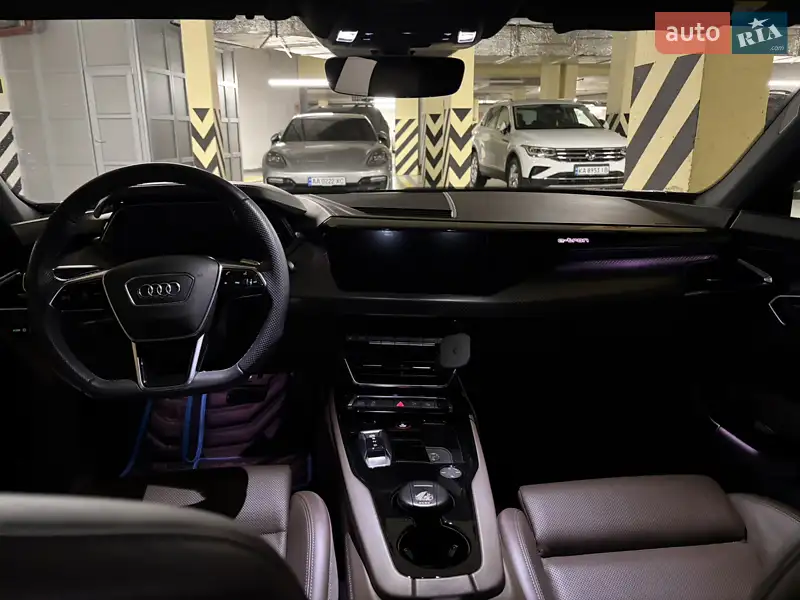 Audi e-tron GT 2021 VIN WAUZZZFW5N7005316 фото оголошення 14 з 45
