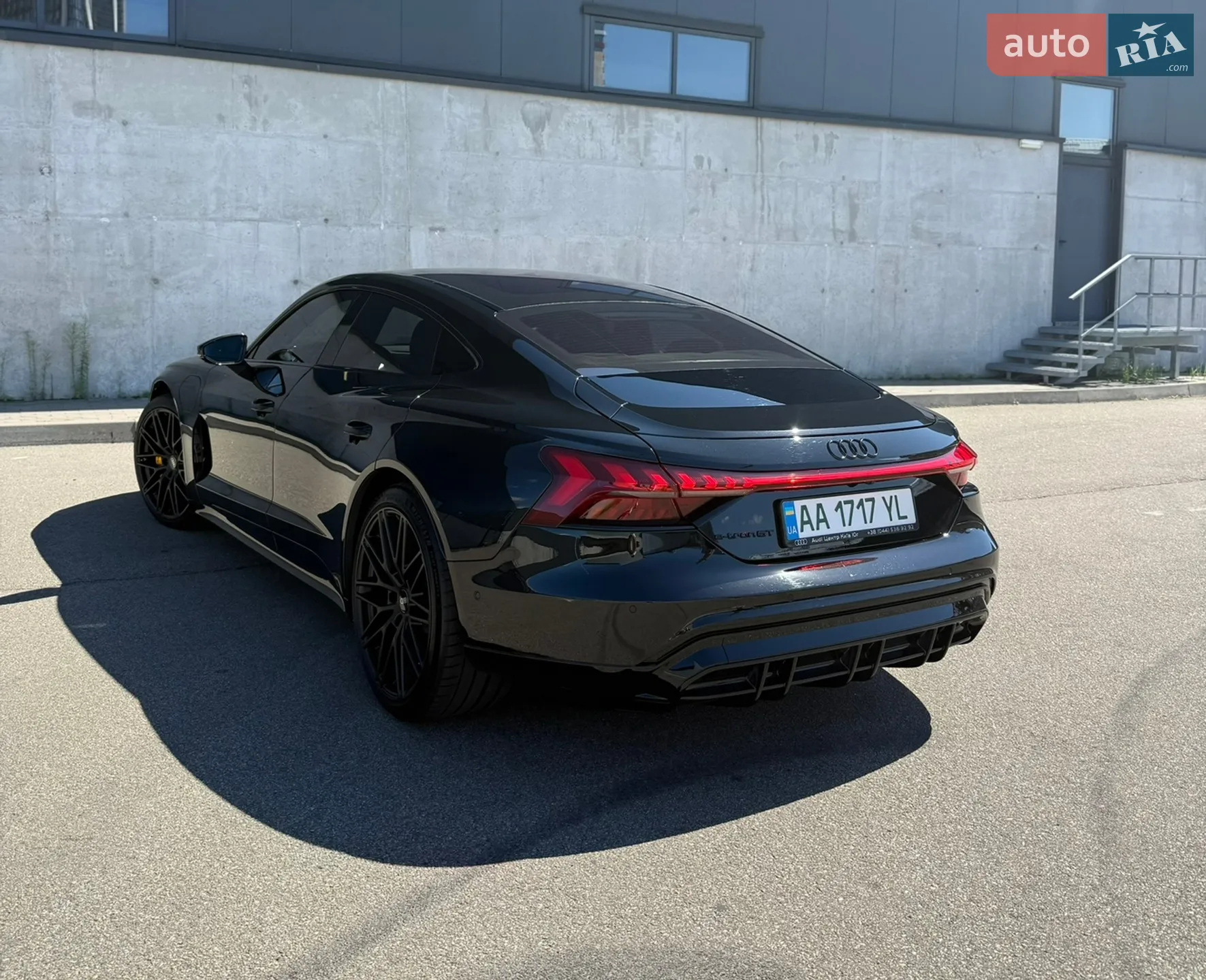 2022 Audi e-tron GT - мініатюра 8