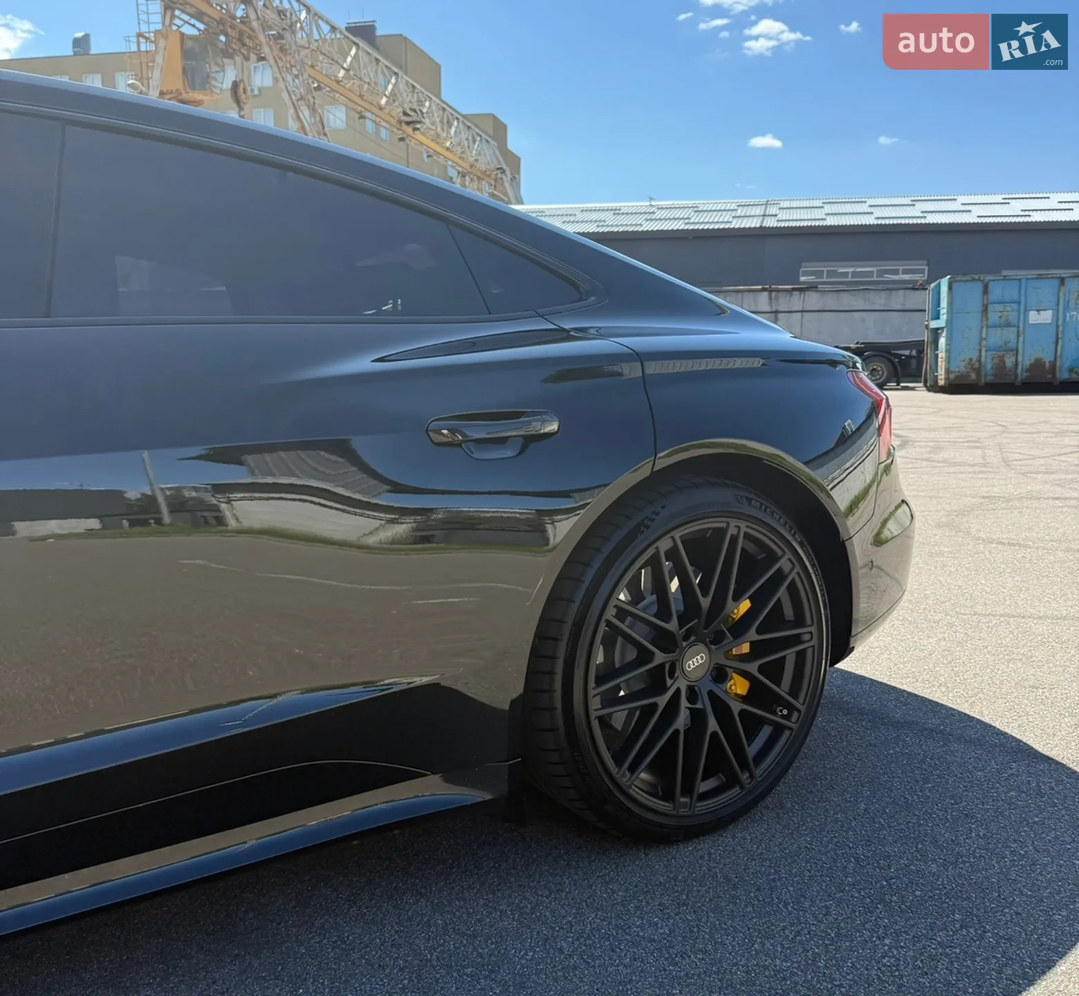 2022 Audi e-tron GT - мініатюра 15