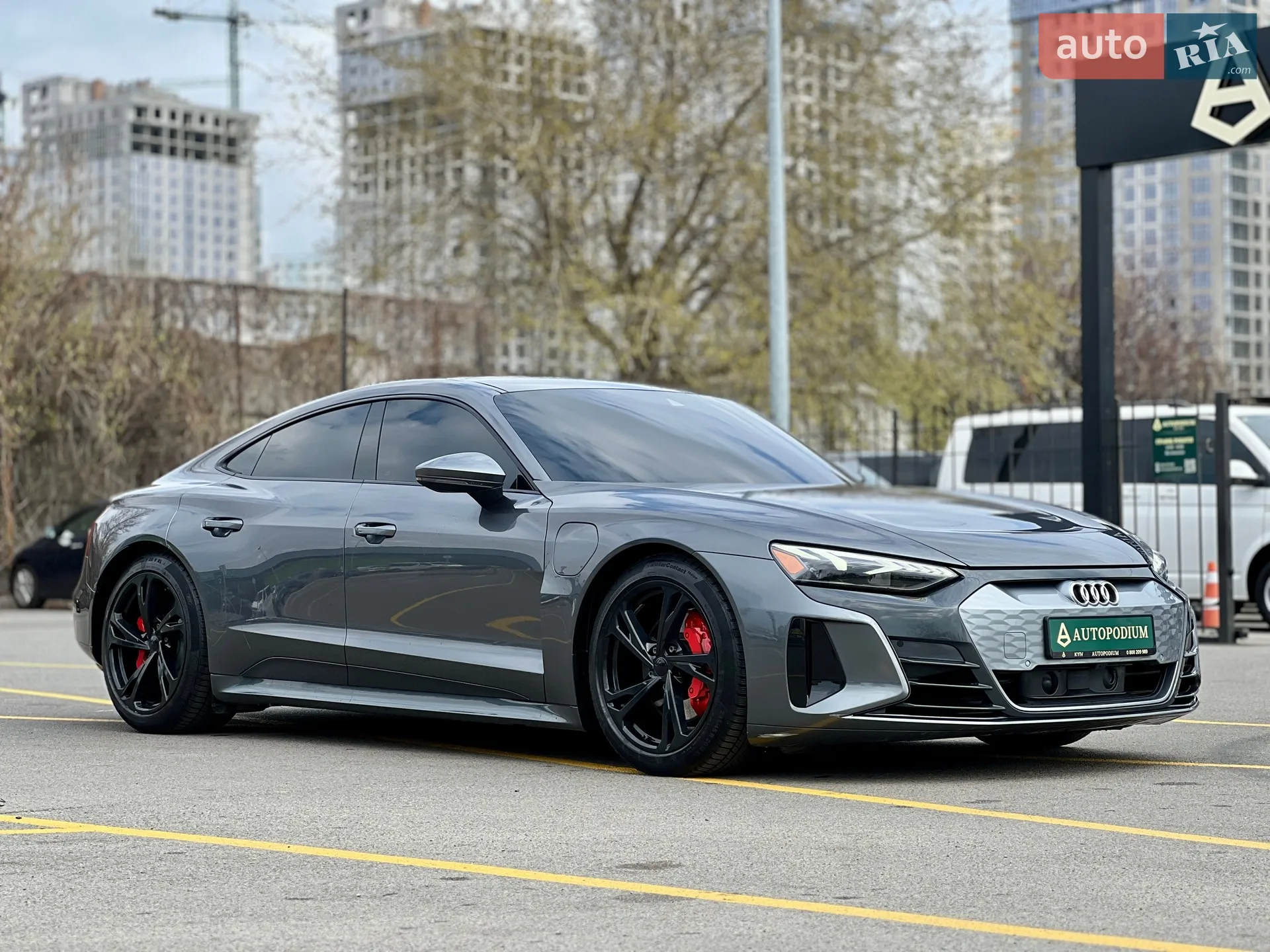 2022 Audi e-tron GT - мініатюра 12