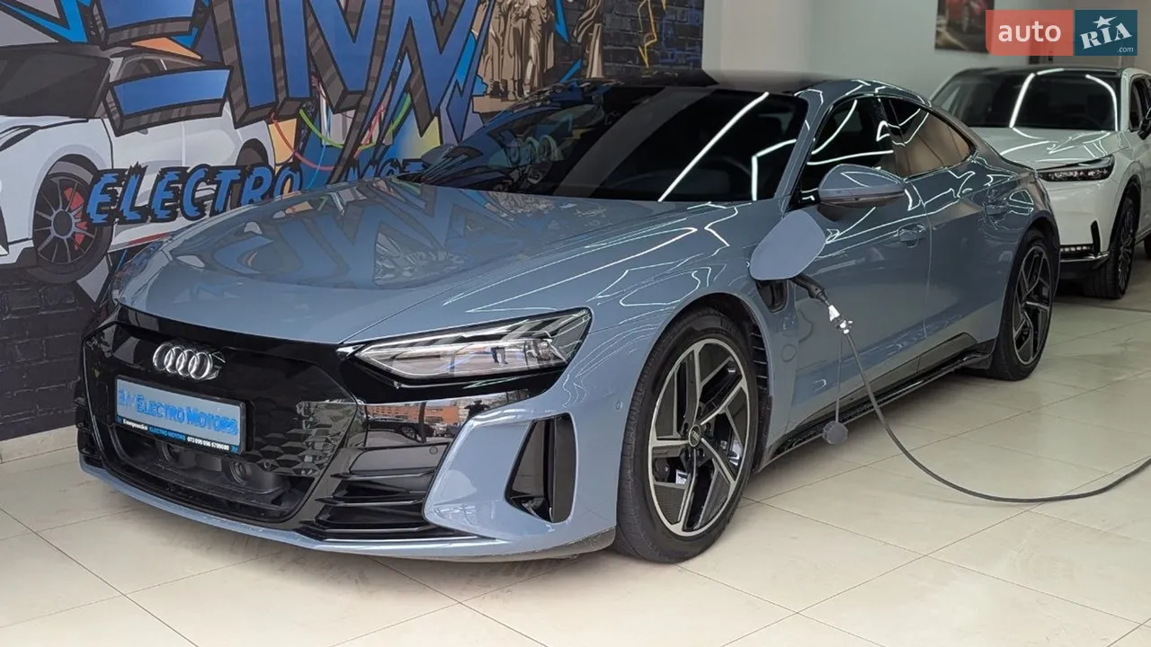 2021 Audi e-tron GT - мініатюра 28