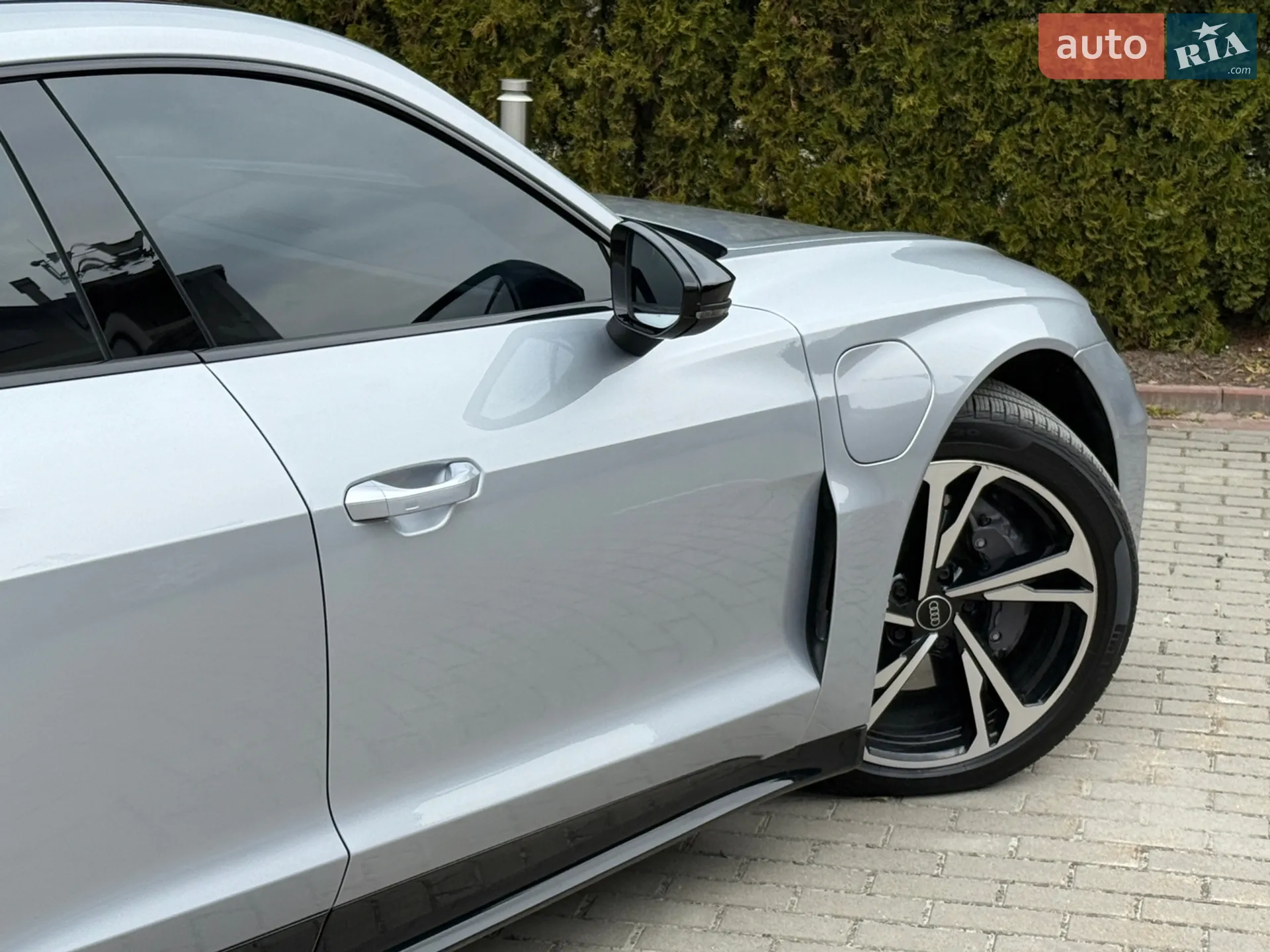 2024 Audi e-tron GT - мініатюра 16