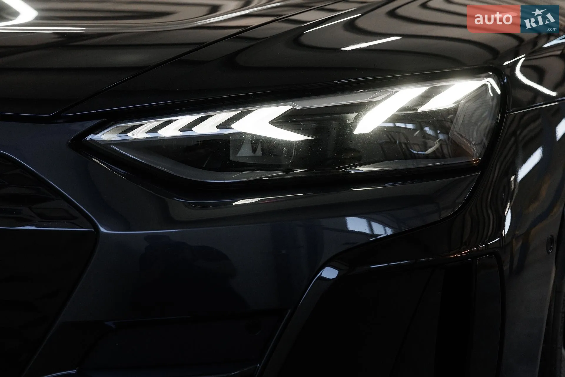 2022 Audi e-tron GT - мініатюра 32