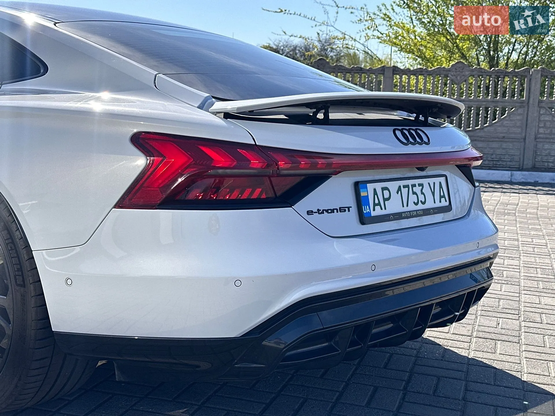 2021 Audi e-tron GT - мініатюра 24