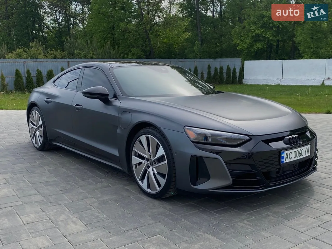 2021 Audi e-tron GT - мініатюра 21