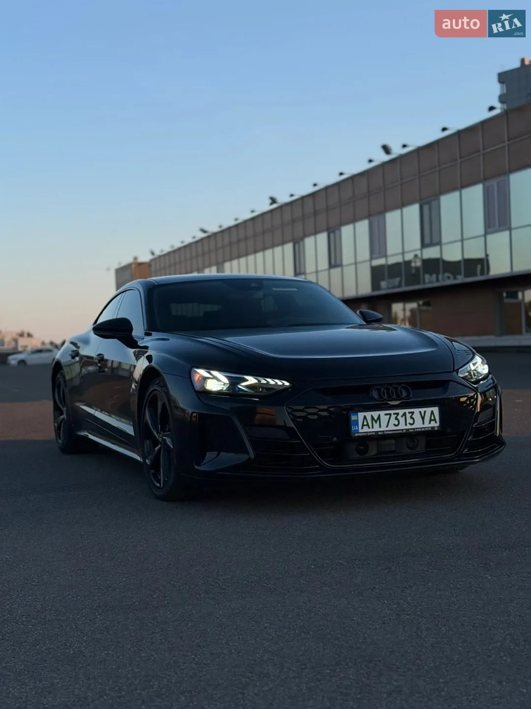 2021 Audi e-tron GT - мініатюра 6