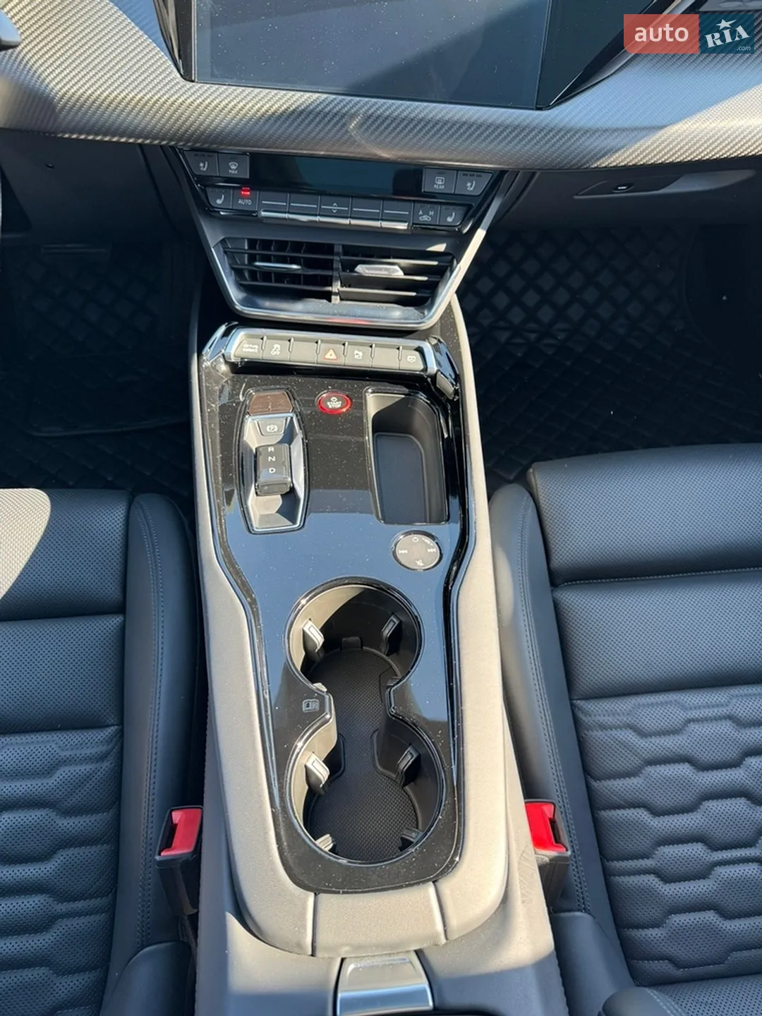 2023 Audi e-tron GT - мініатюра 19