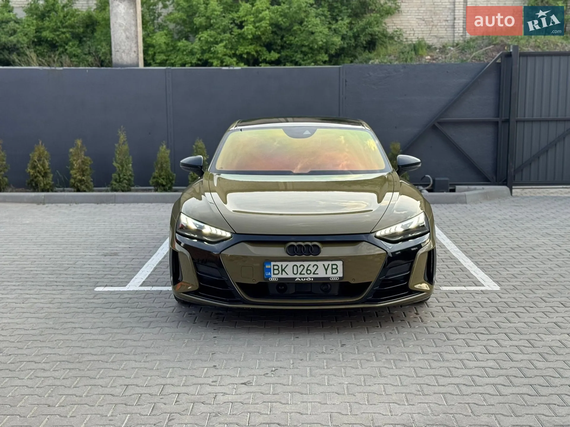 2022 Audi e-tron GT - мініатюра 36