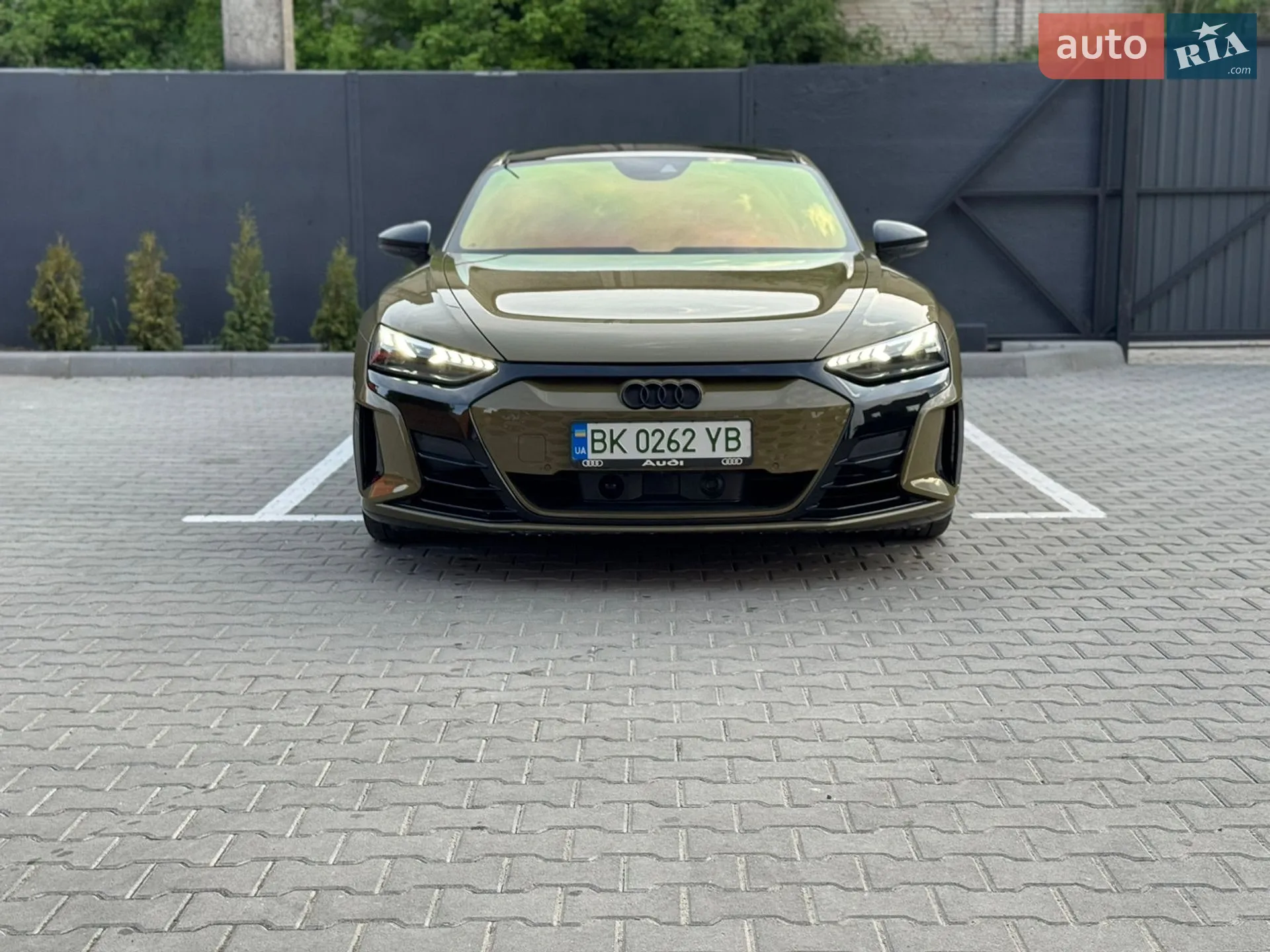 2022 Audi e-tron GT - мініатюра 35