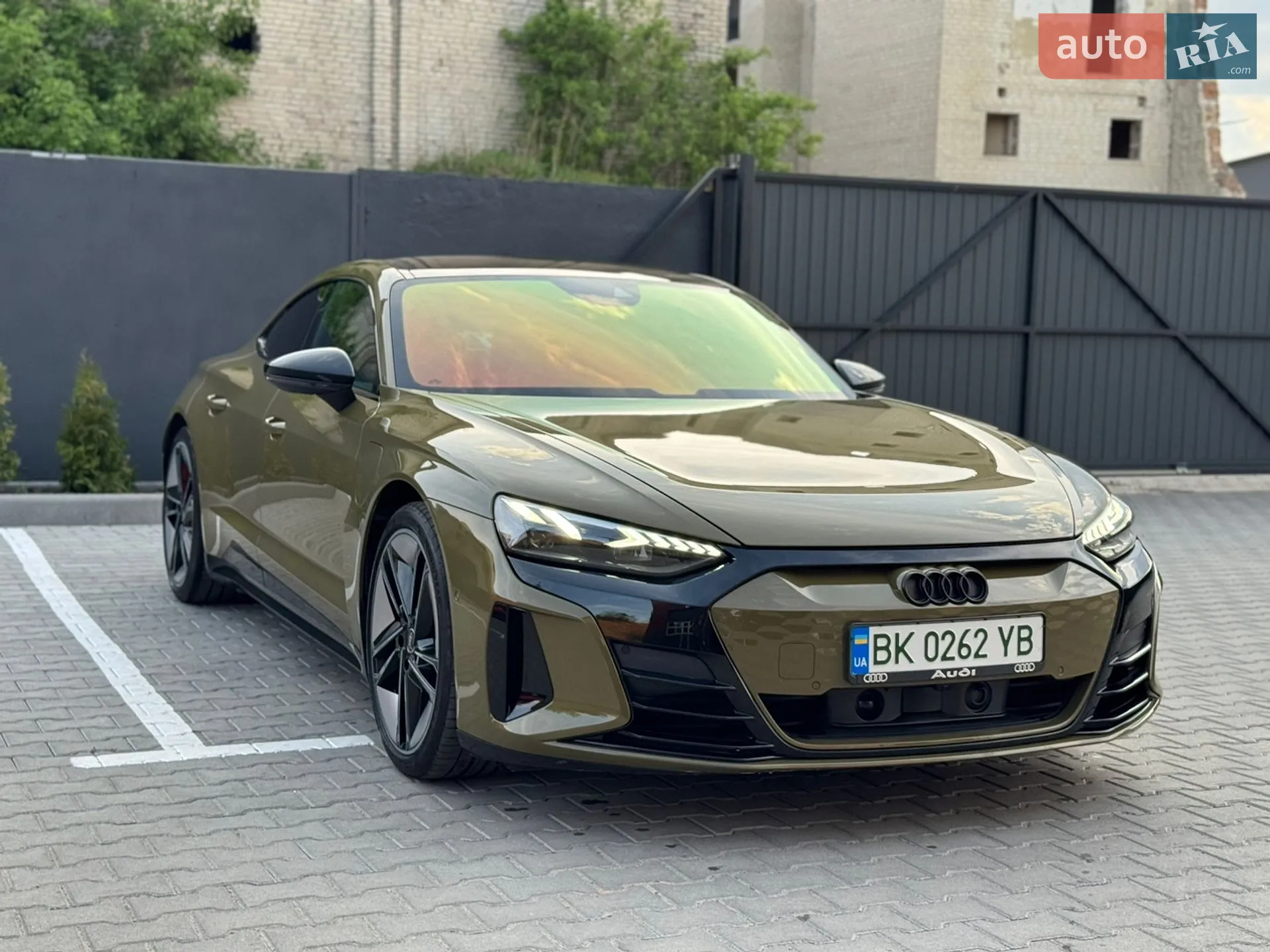 2022 Audi e-tron GT - мініатюра 2