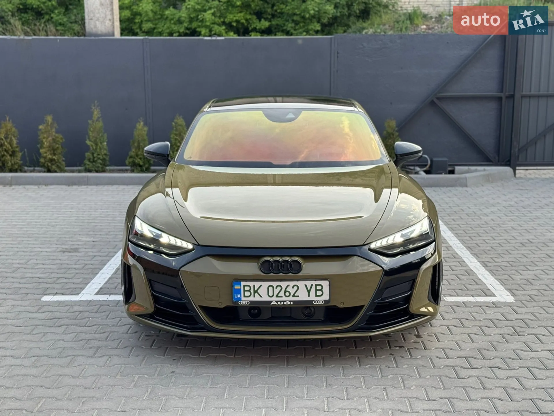 2022 Audi e-tron GT - мініатюра 39