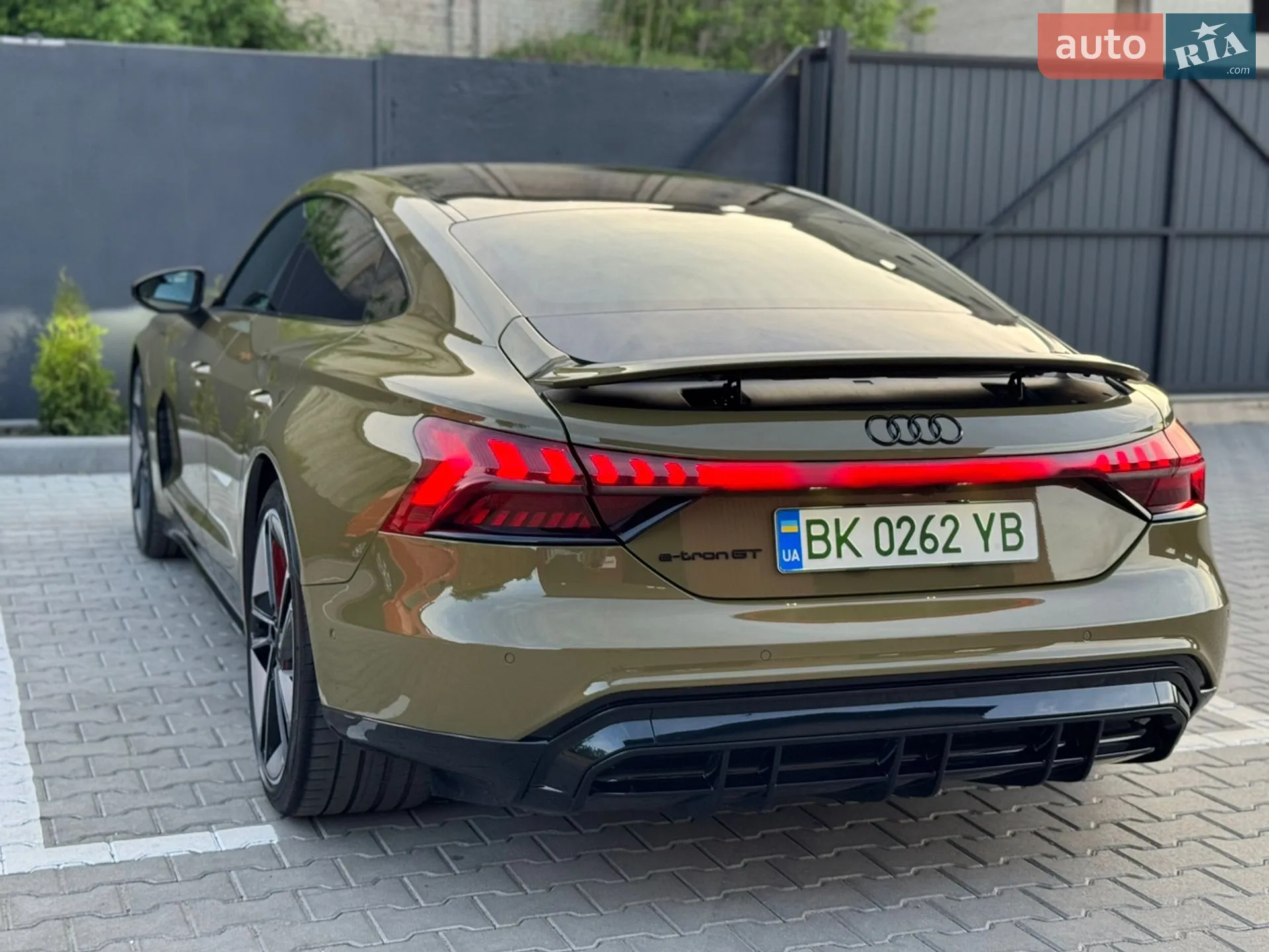 2022 Audi e-tron GT - мініатюра 30