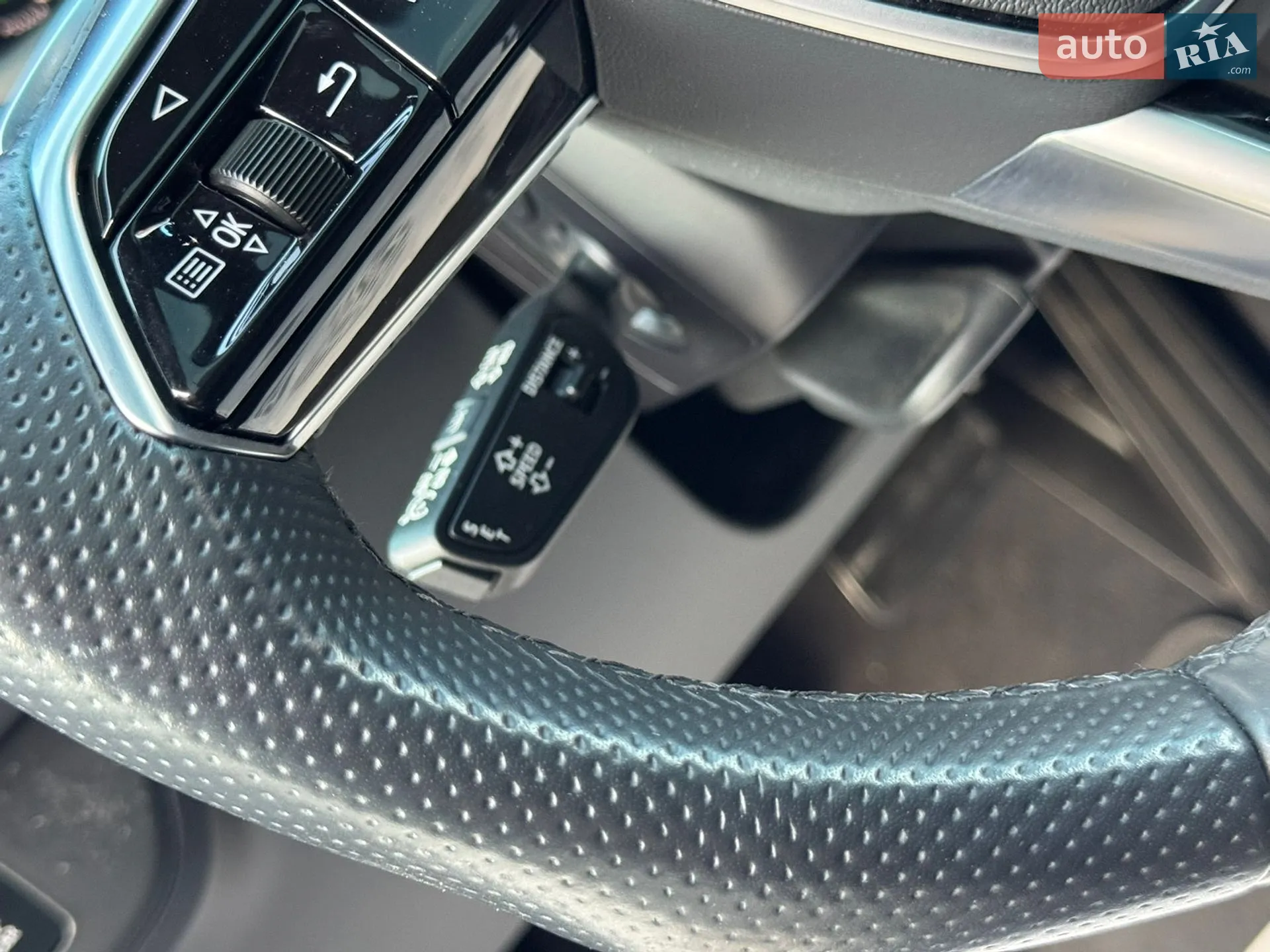2022 Audi e-tron GT - мініатюра 47