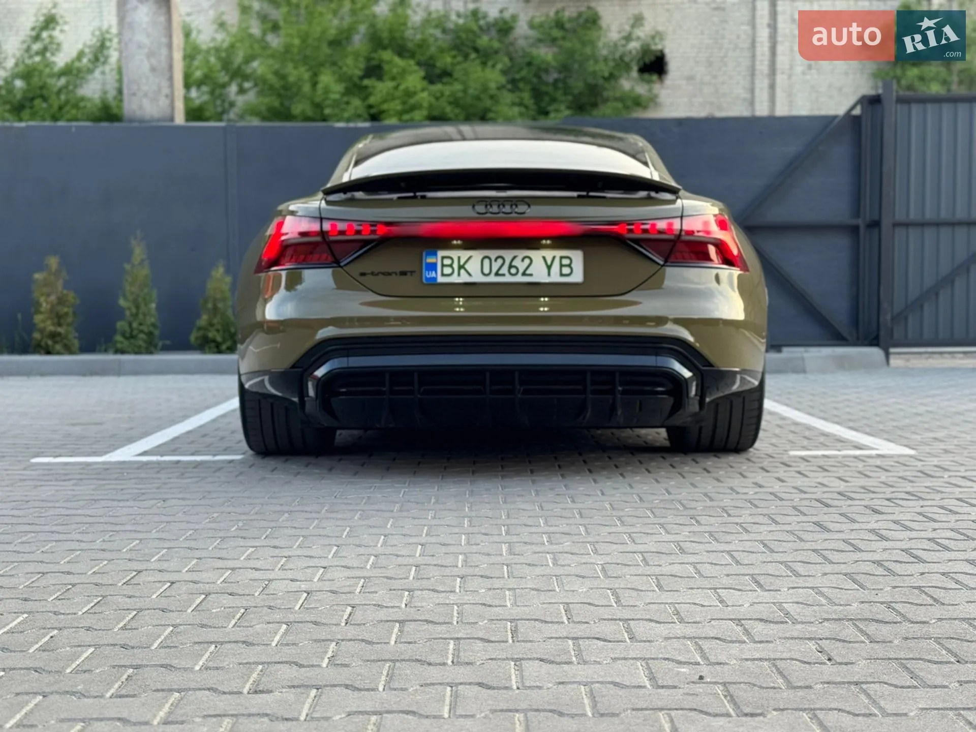 2022 Audi e-tron GT - мініатюра 34