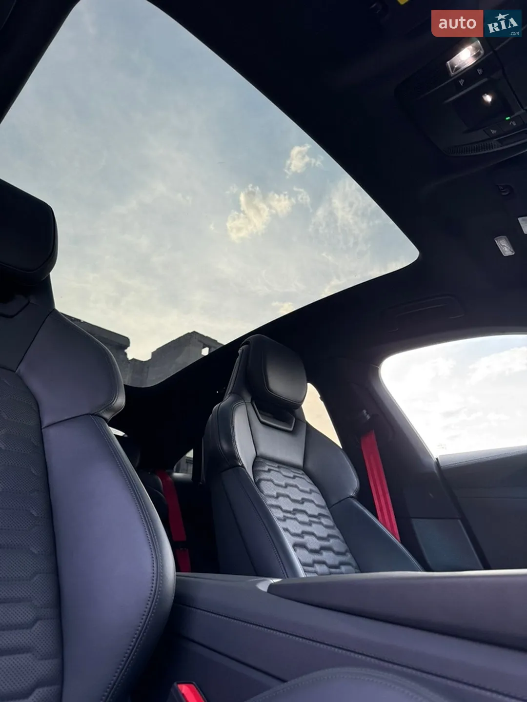 2022 Audi e-tron GT - мініатюра 70