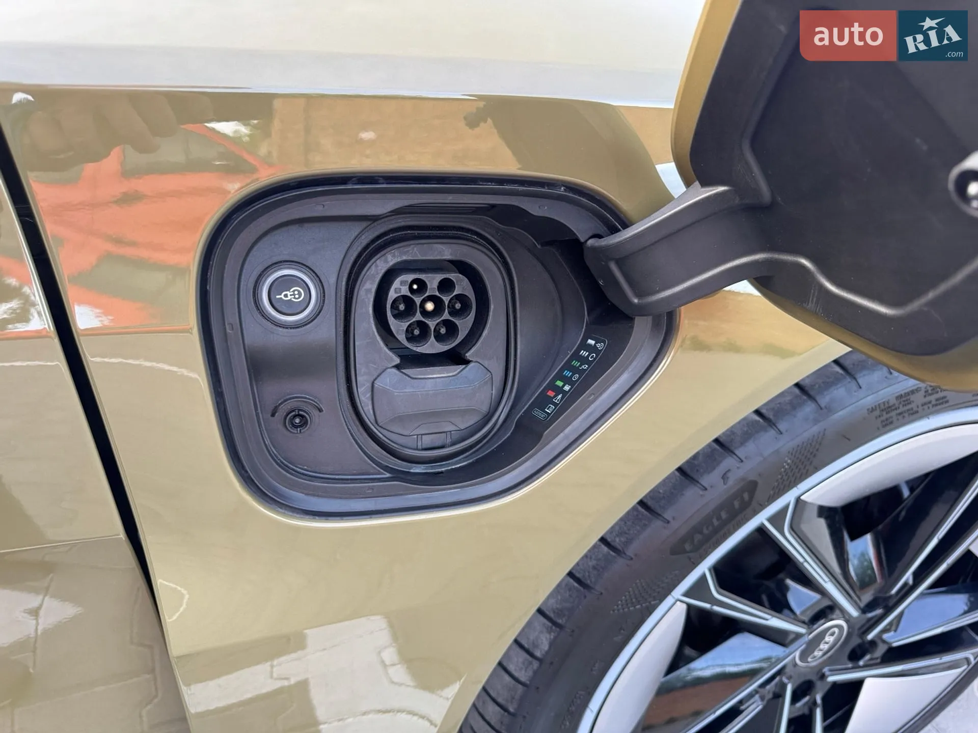 2022 Audi e-tron GT - мініатюра 80