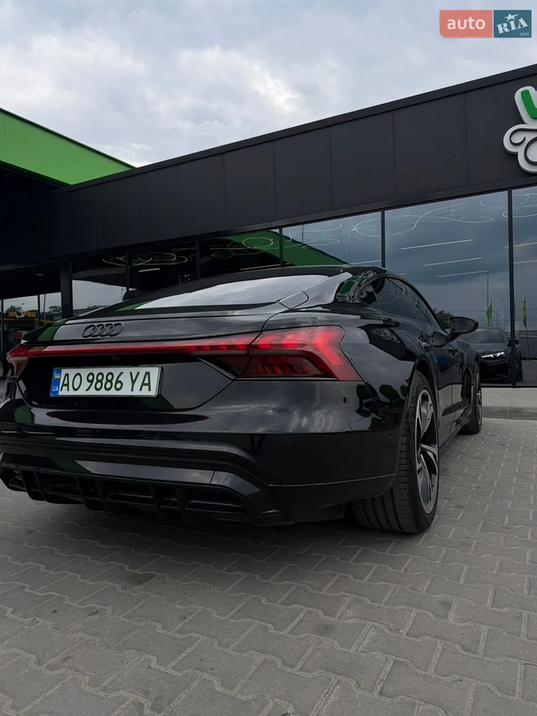 2022 Audi e-tron GT - мініатюра 25