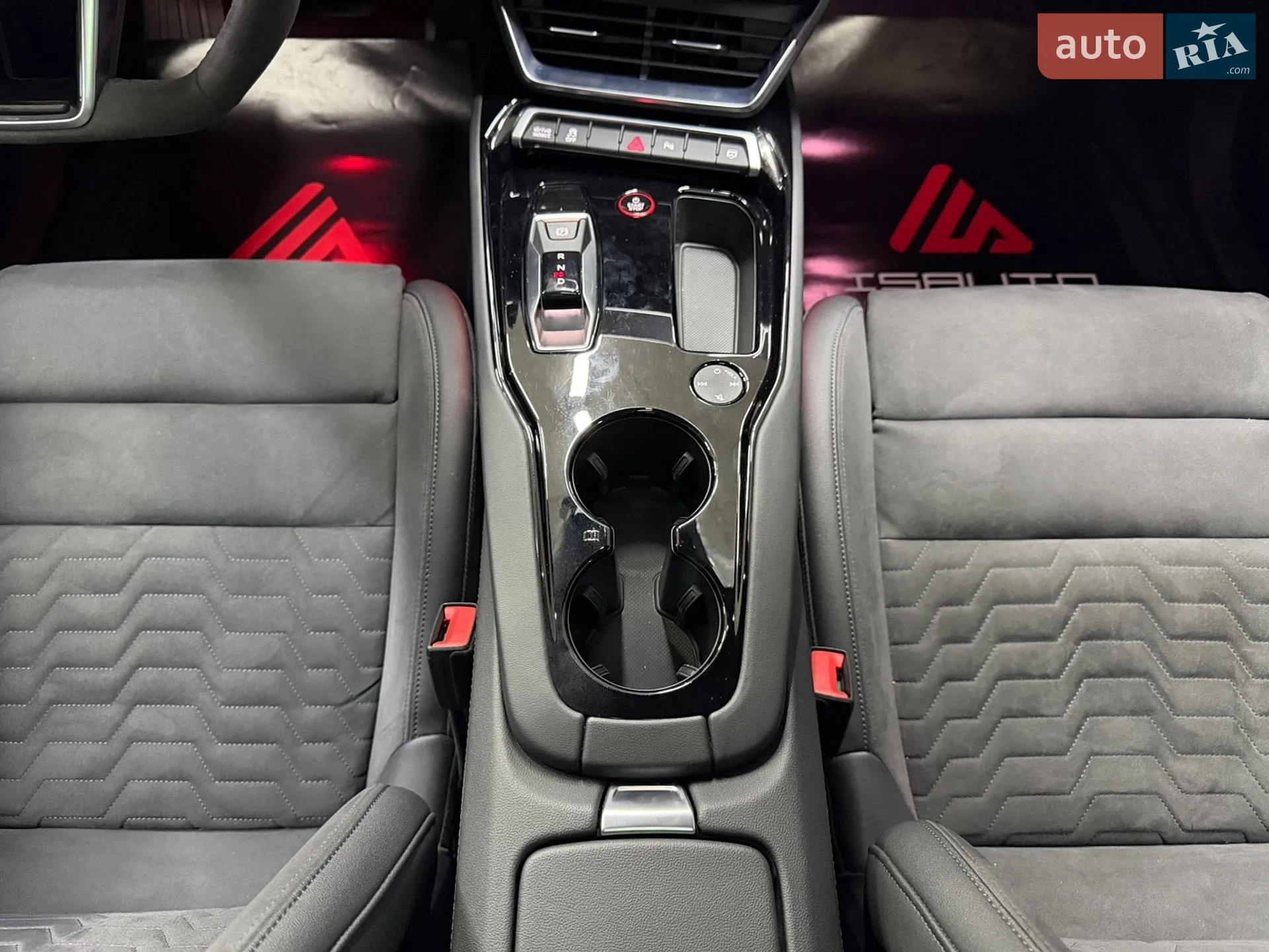 2024 Audi e-tron GT - мініатюра 30