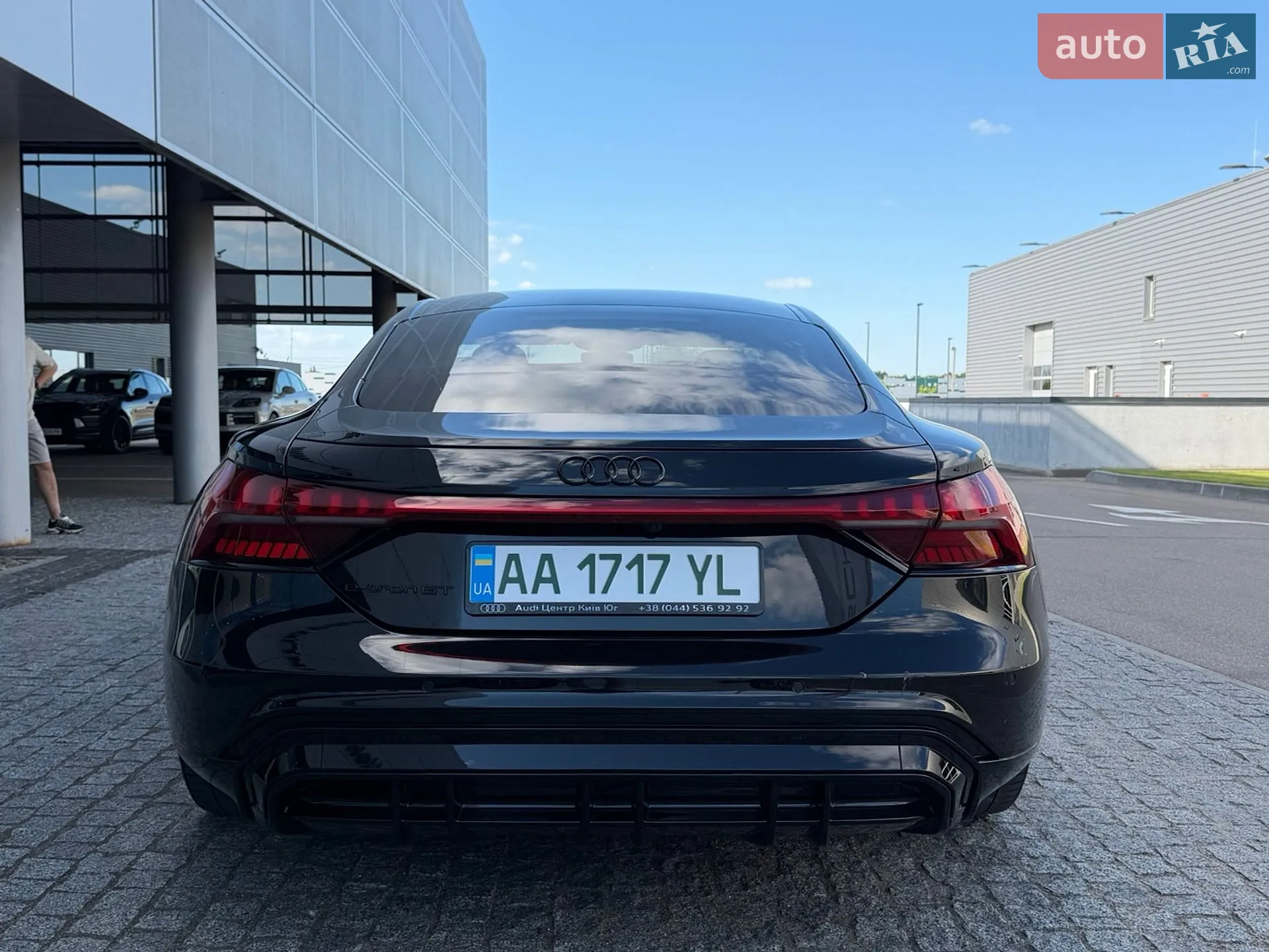 2022 Audi e-tron GT - мініатюра 8