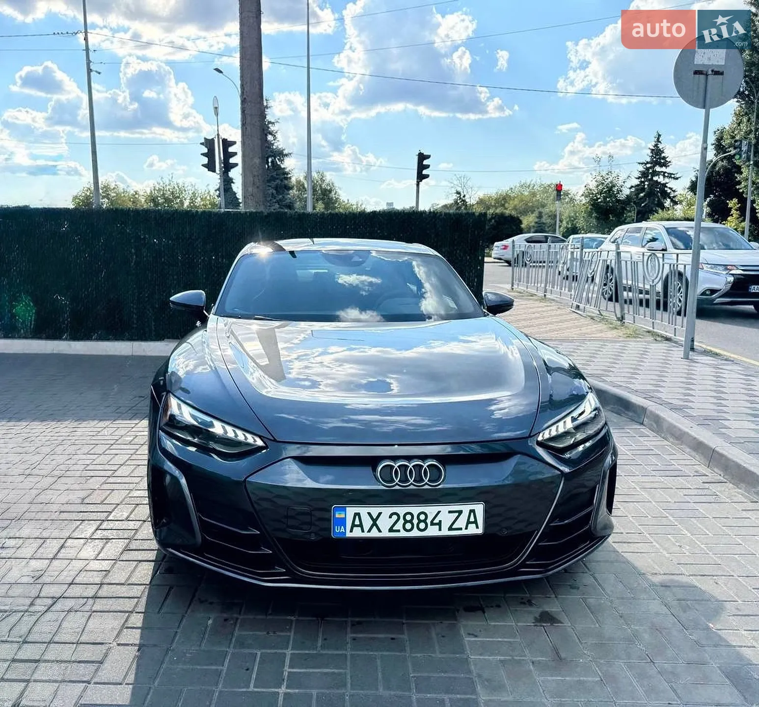 2023 Audi e-tron GT - мініатюра 19