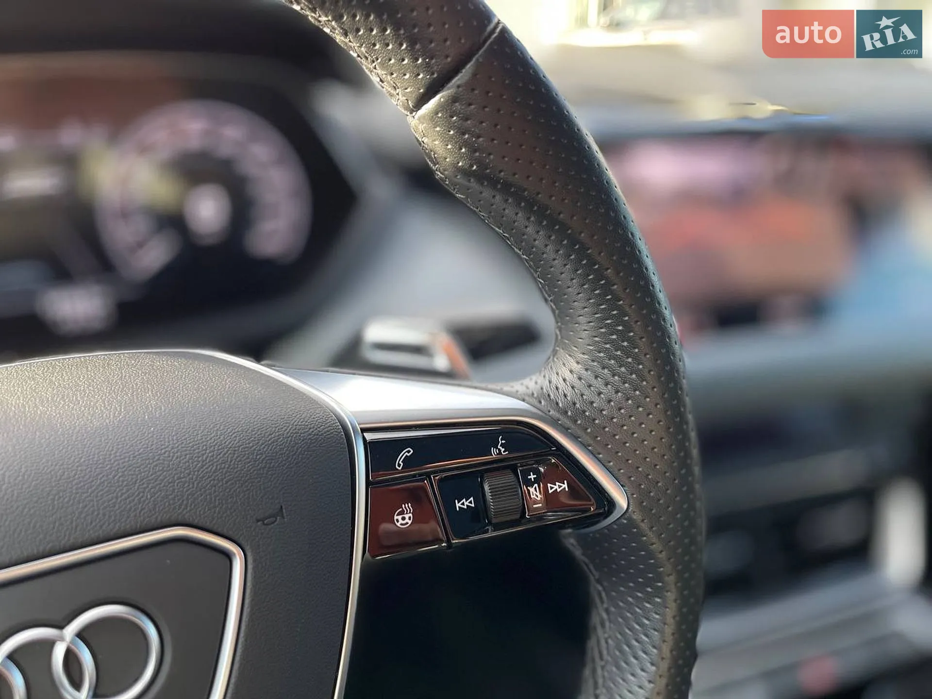 2022 Audi e-tron GT - мініатюра 35