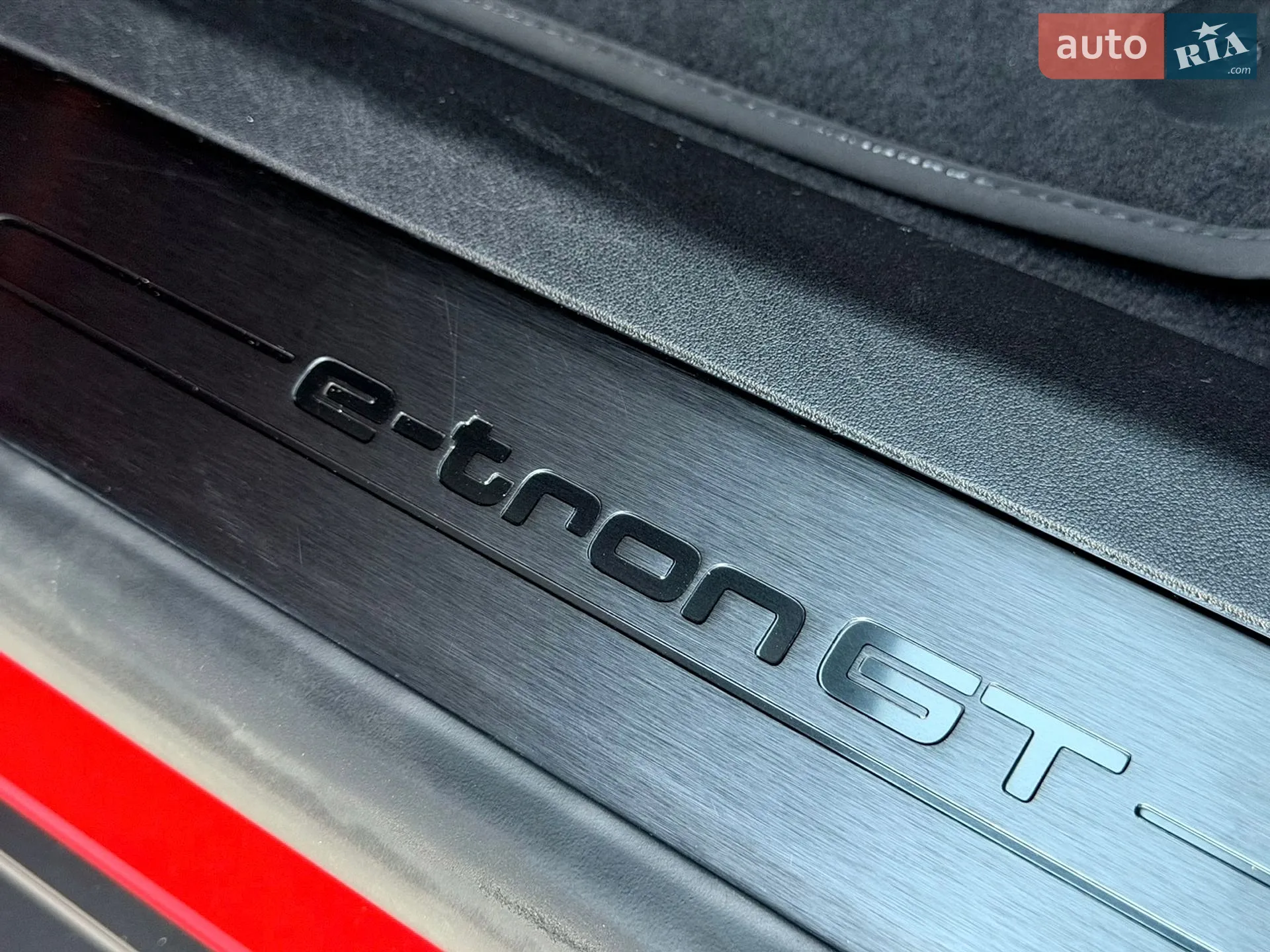 2021 Audi e-tron GT - мініатюра 28