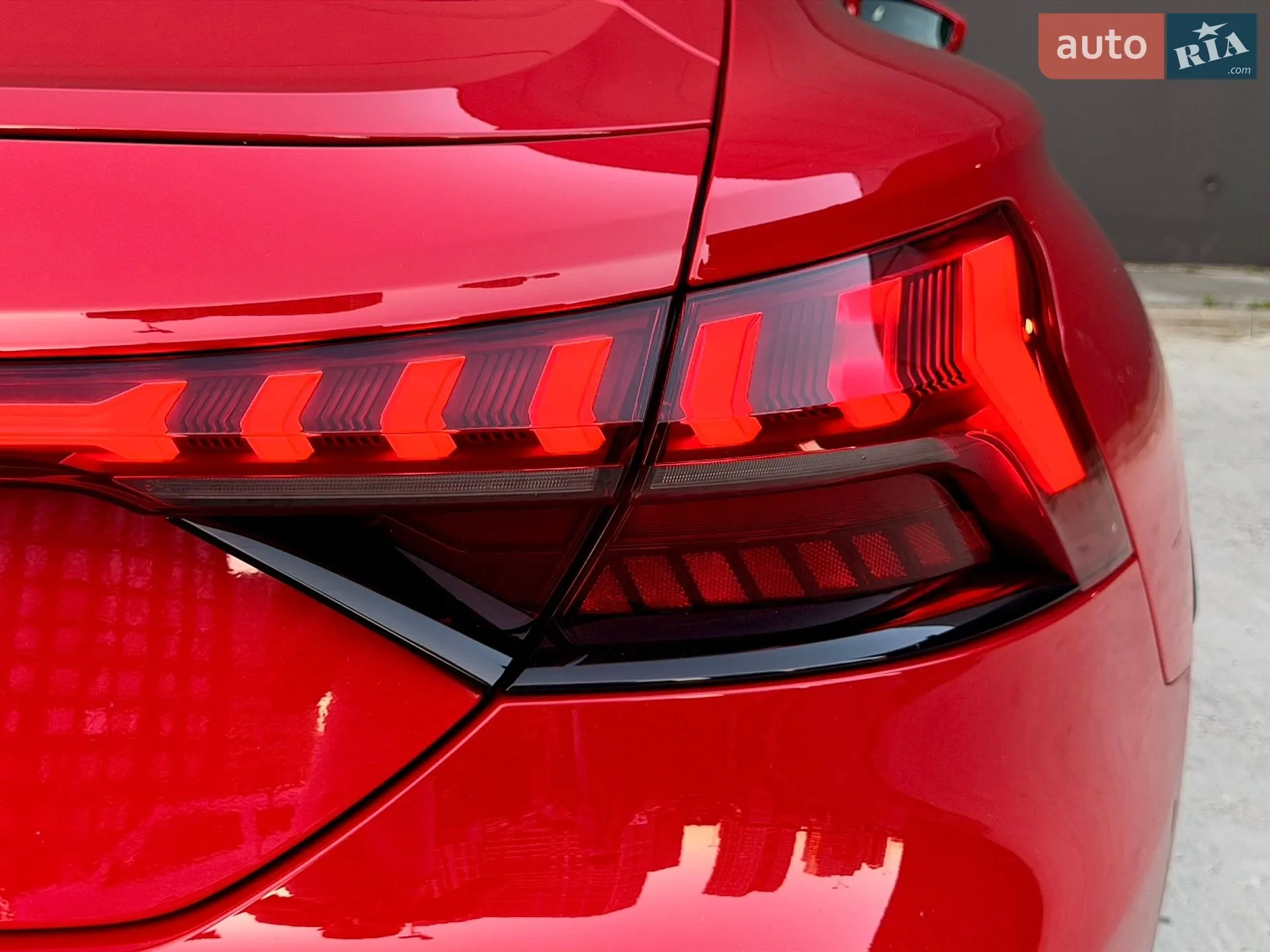 2021 Audi e-tron GT - мініатюра 37
