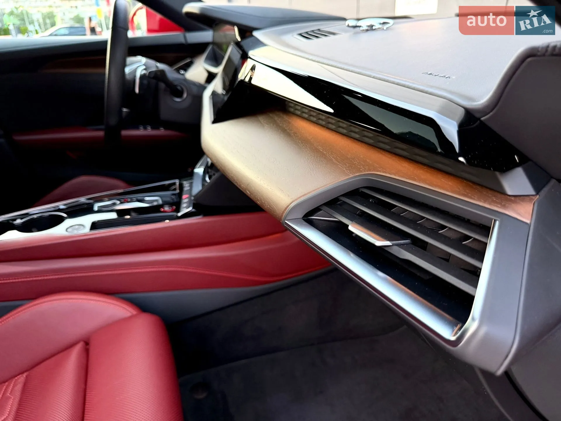2021 Audi e-tron GT - мініатюра 46