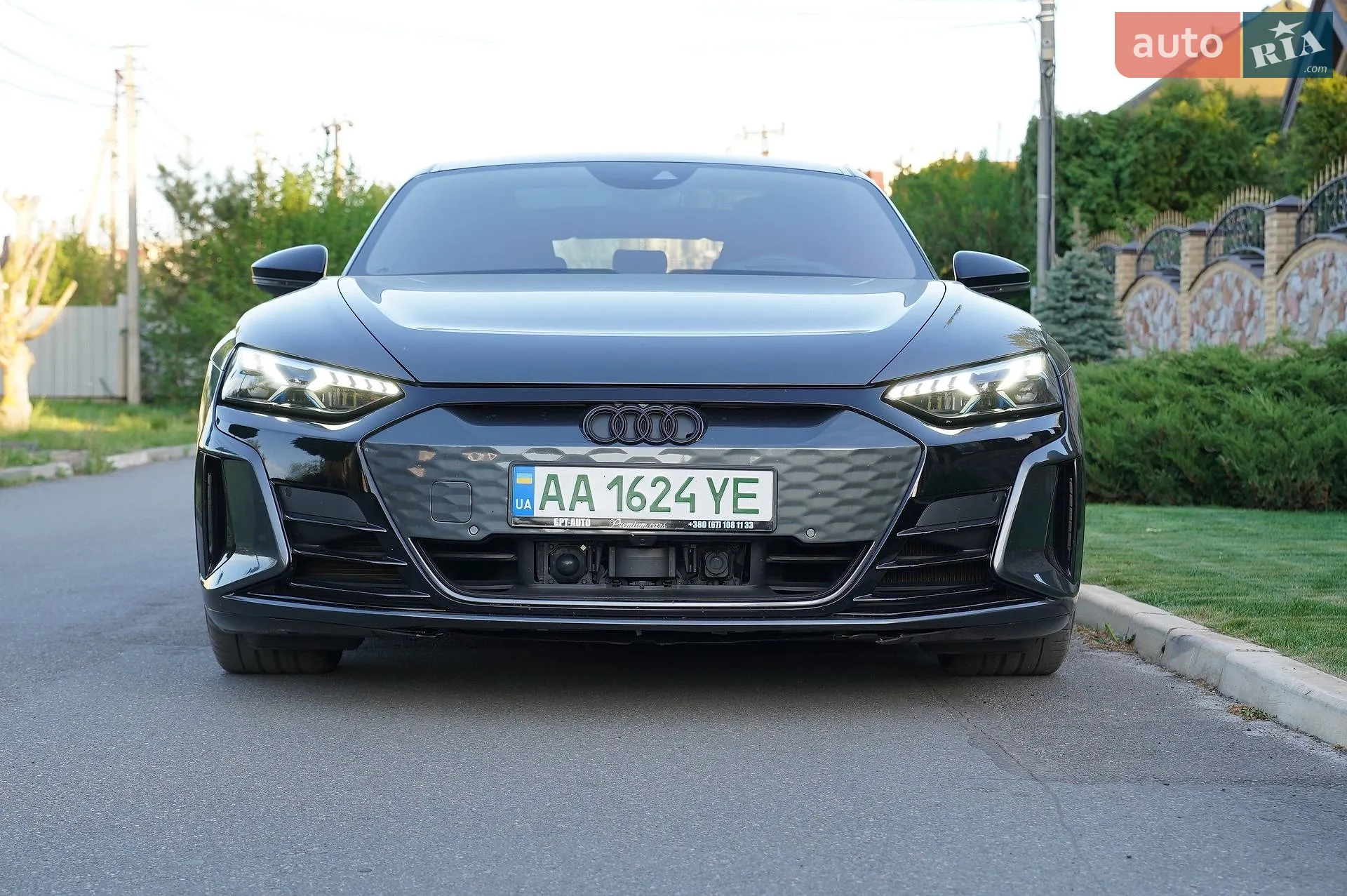 2022 Audi e-tron GT - мініатюра 2