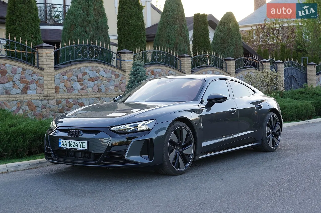 2021 Audi e-tron GT - мініатюра 22