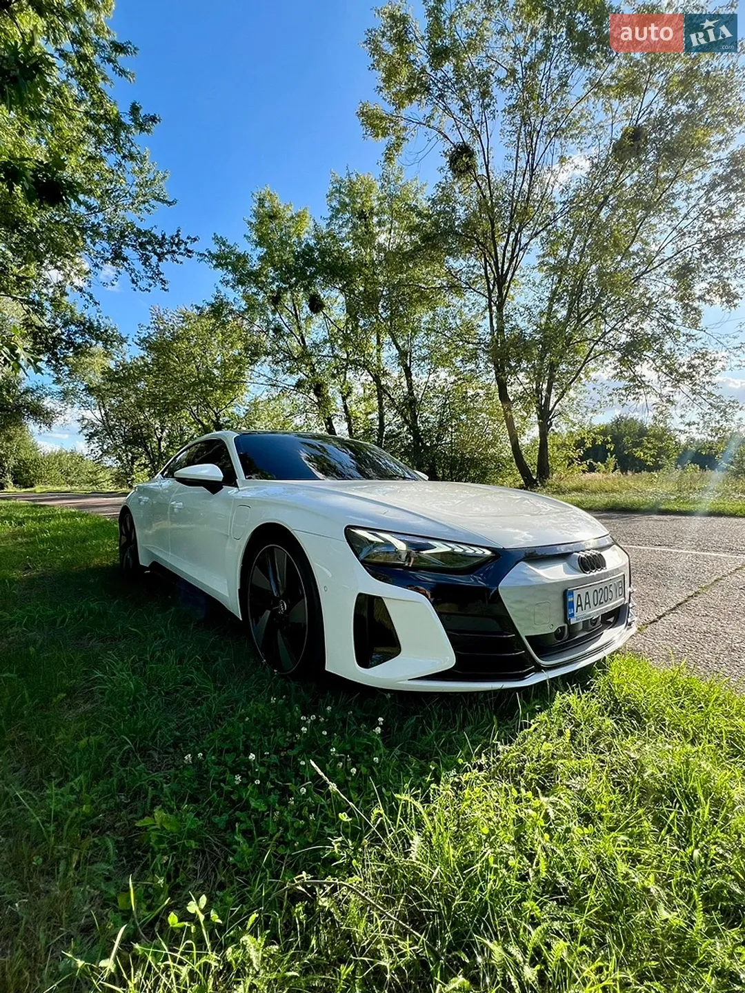 2021 Audi e-tron GT - мініатюра 2