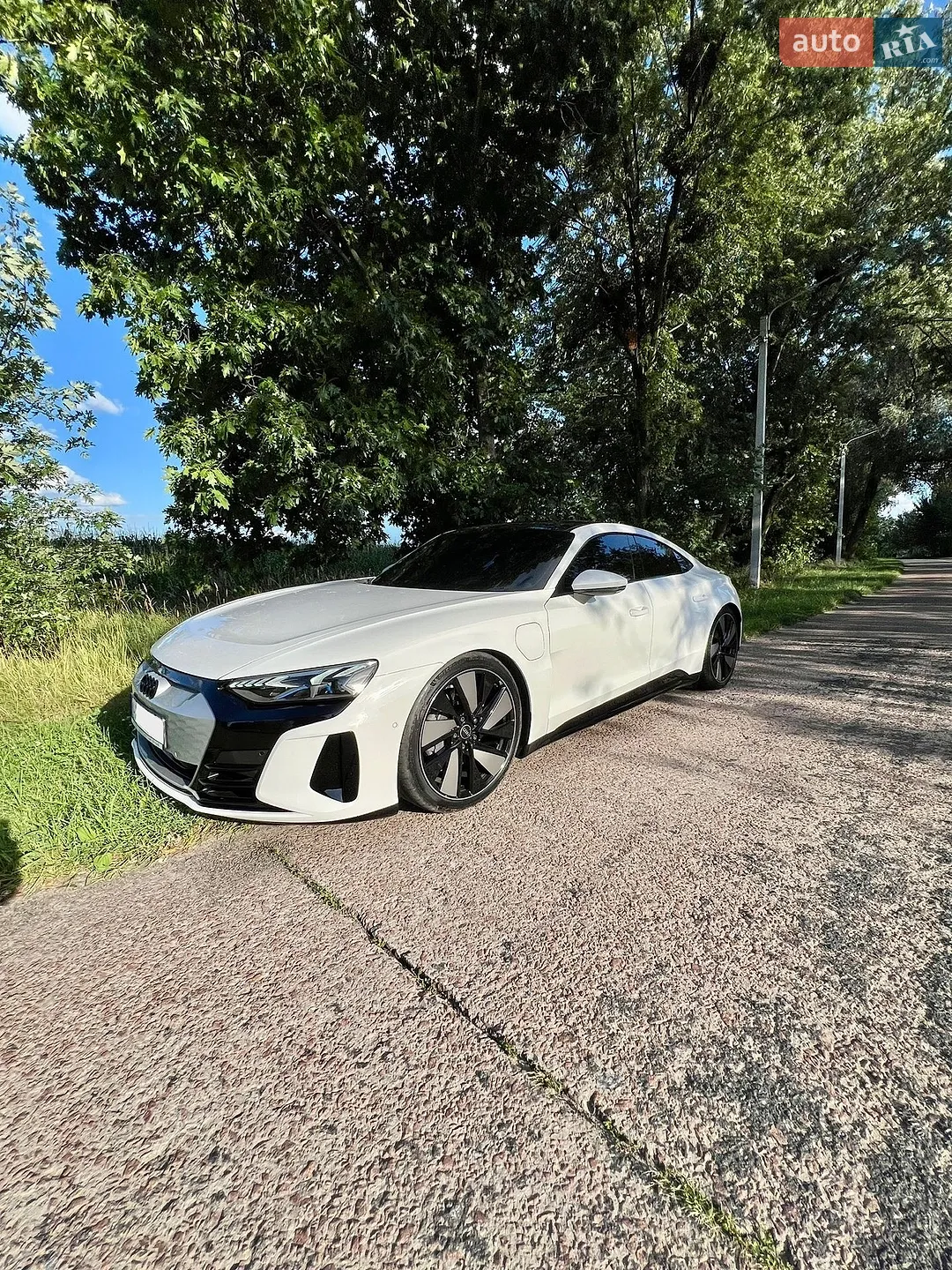 2021 Audi e-tron GT - мініатюра 8