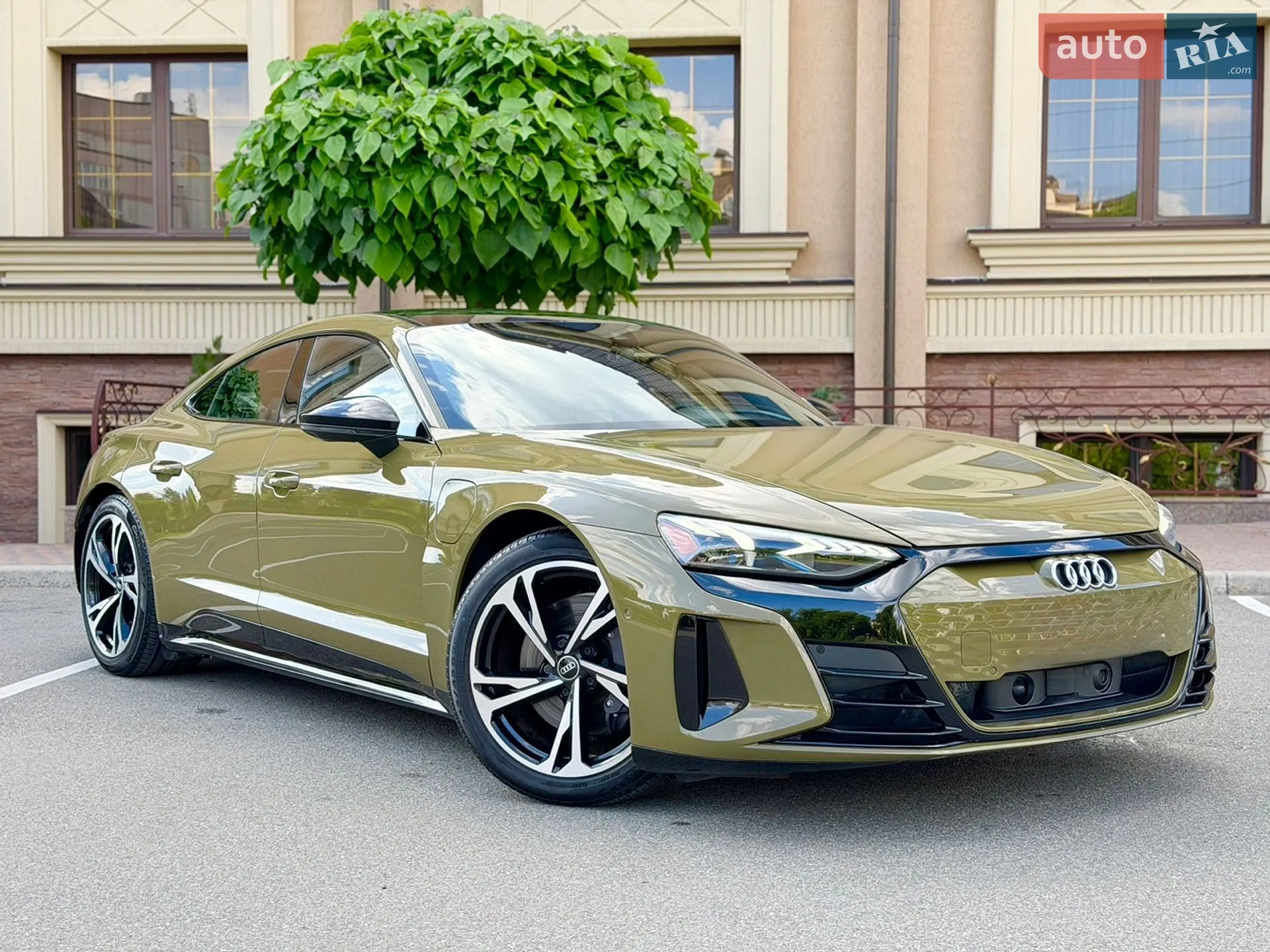 2022 Audi e-tron GT - мініатюра 9