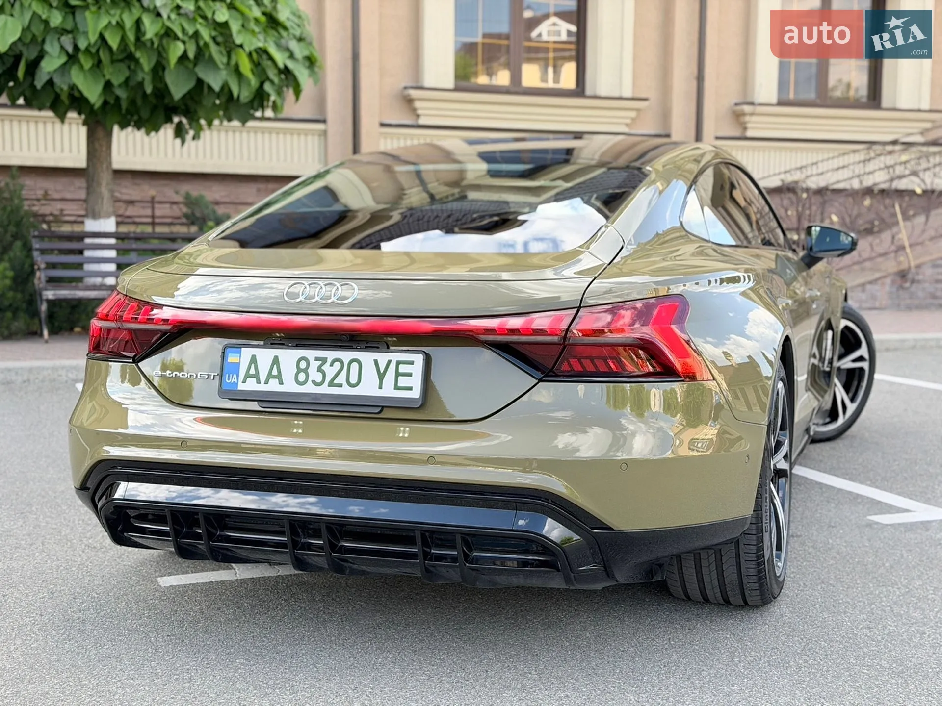 2022 Audi e-tron GT - мініатюра 13