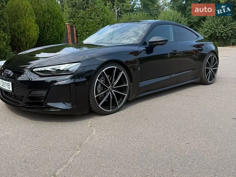 Audi e-tron GT