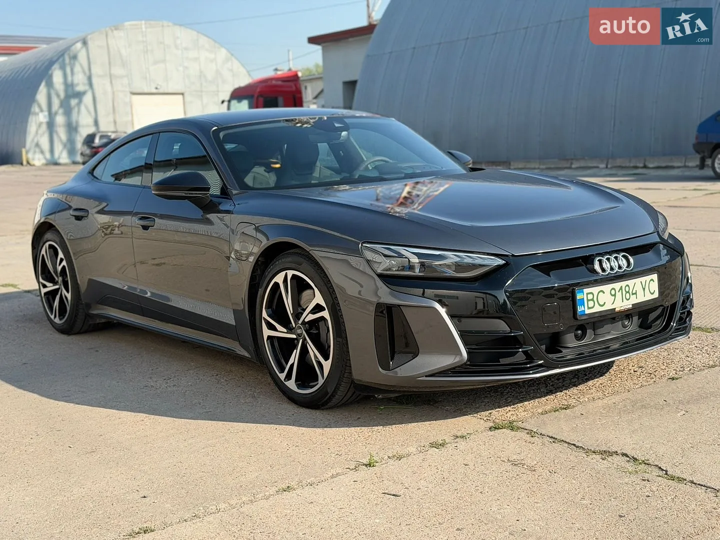 2021 Audi e-tron GT - мініатюра 2