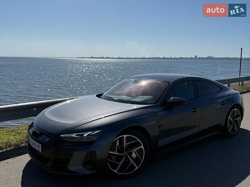 Audi e-tron GT
