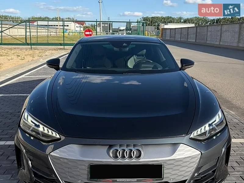 Audi e-tron GT