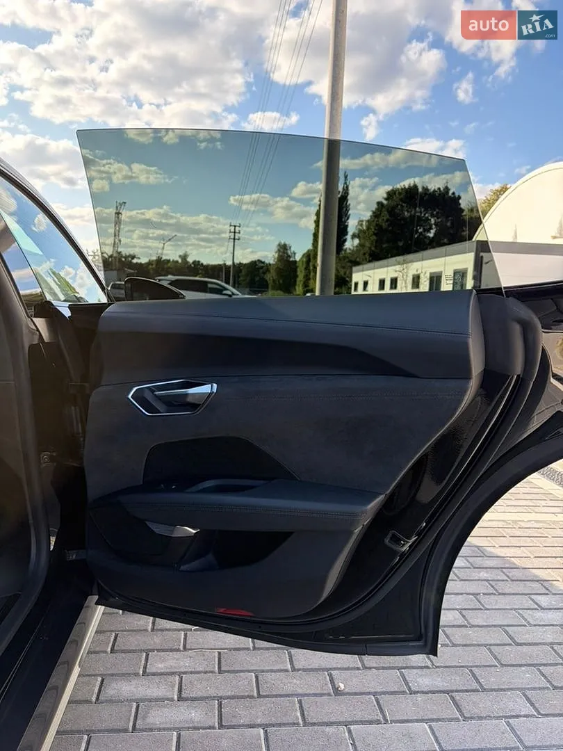2021 Audi e-tron GT - мініатюра 8