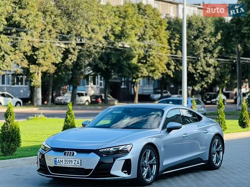 Audi e-tron GT
