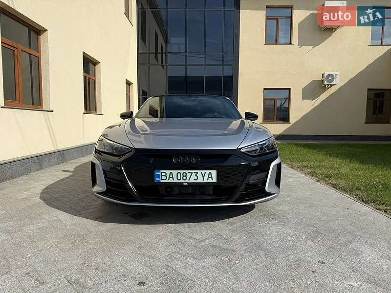 Audi e-tron GT
