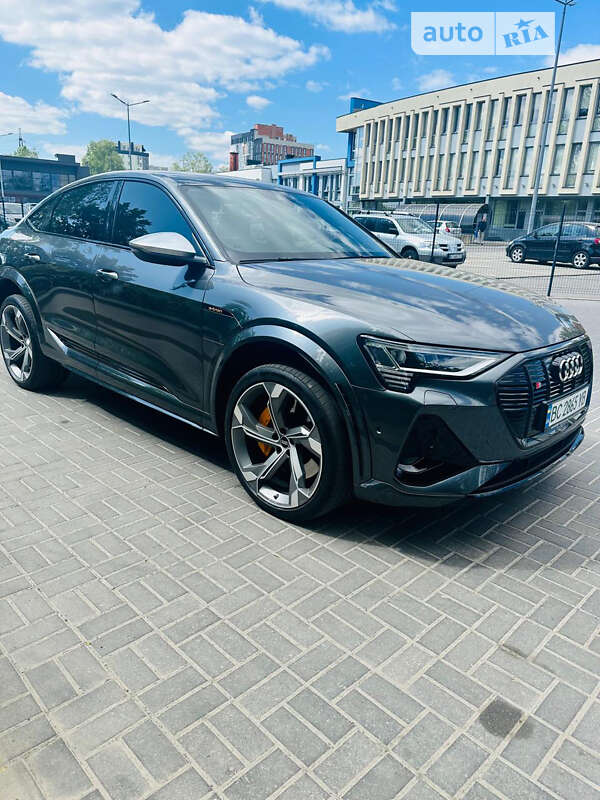 Внедорожник / Кроссовер Audi e-tron S Sportback 2021 в Львове