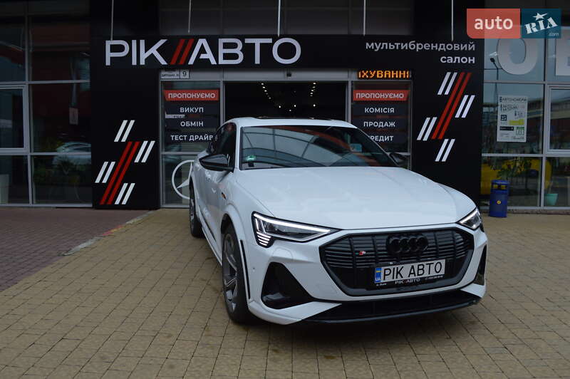 Внедорожник / Кроссовер Audi e-tron S Sportback 2022 в 