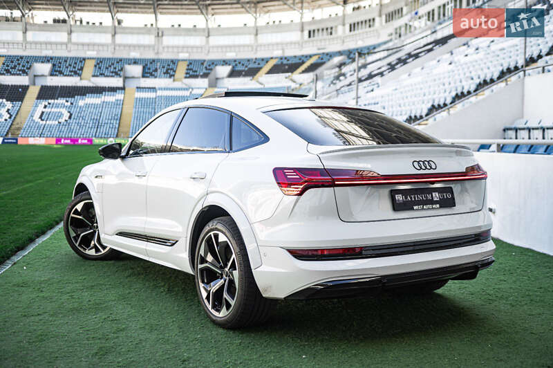 Позашляховик / Кросовер Audi e-tron S Sportback 2021 в Одесі