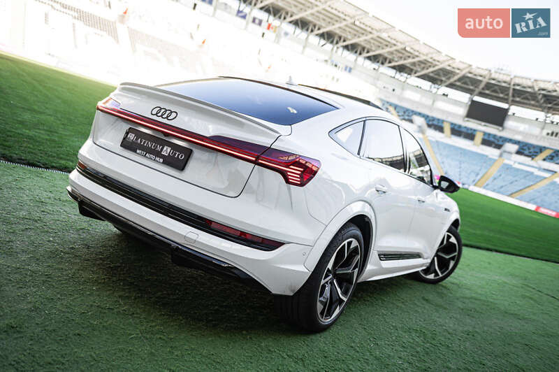 Позашляховик / Кросовер Audi e-tron S Sportback 2021 в Одесі